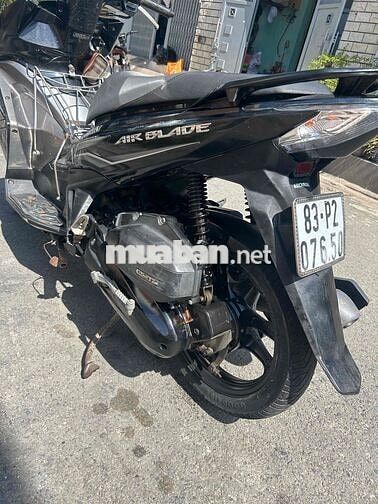 Honda Airblade mắt cú 2014 máy zin siêu êm