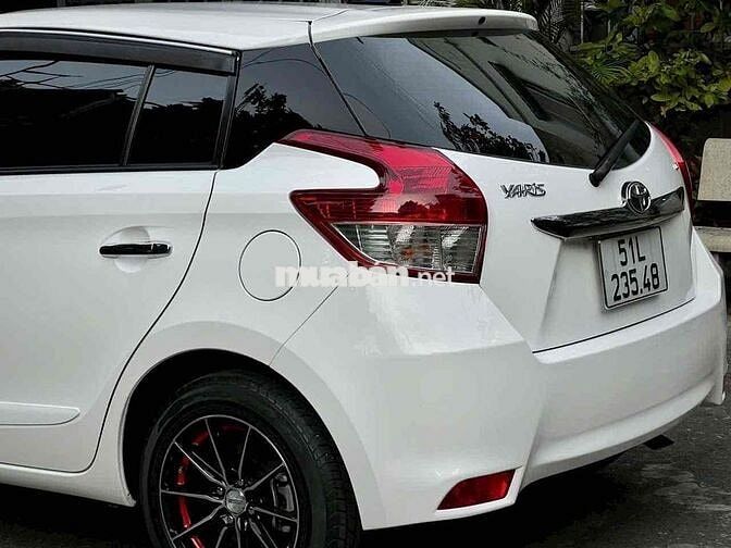 Toyota Yaris 2016 Trắng Tự động Xe gia đình