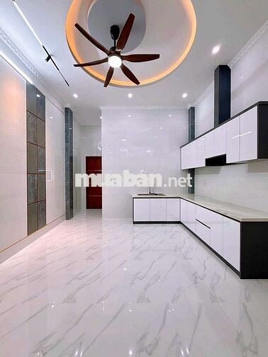 NHÀ RỘNG RÃI - MẶT TIỀN ĐƯỜNG LÊ VĂN SÔ
