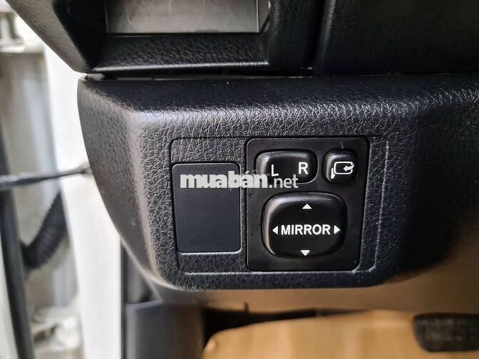 TOYOTA YARIS 2016 TỰ ĐỘNG NHẬP THÁI, ZIN NHIỀU.