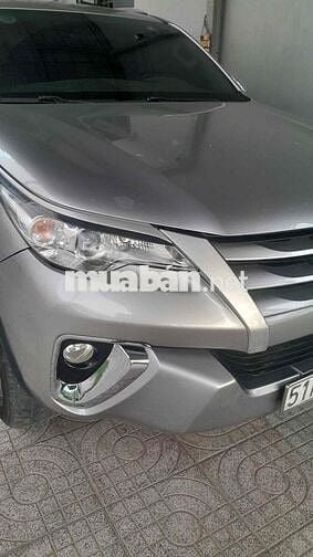 Toyota Fortuner 2019 Bạc
