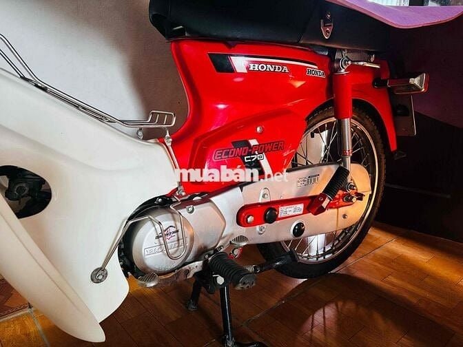 Honda DD70 Đỏ Trắng Xăng