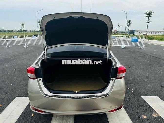 Toyota Vios 1.5G AT 2019 Vàng cát