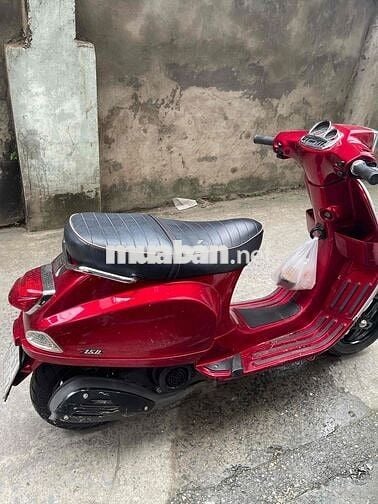 Piaggio Vespa LX 150 150cc Đỏ