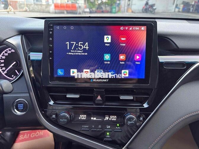 Toyota Camry 2.0G 2022 Đen 31.600km