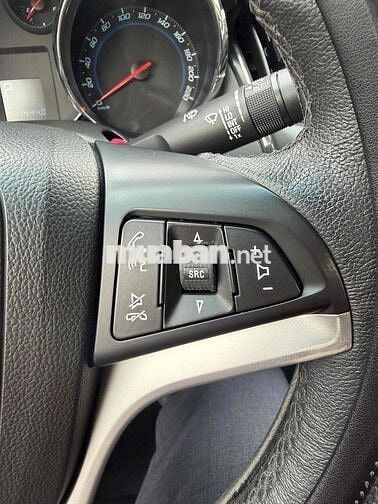 Chevrolet Cruze Số tự động Xám 5 chỗ