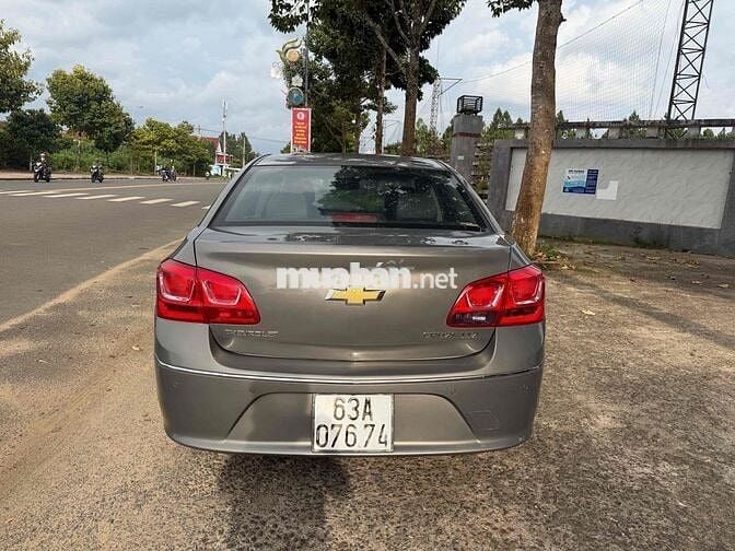 Chevrolet Cruze Số tự động Xám 5 chỗ