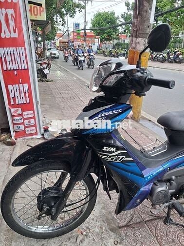 SYM Elegant 50cc Đen Xanh 50 km/lít