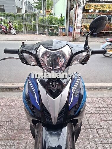 SYM Elegant 50cc Đen Xanh 50 km/lít