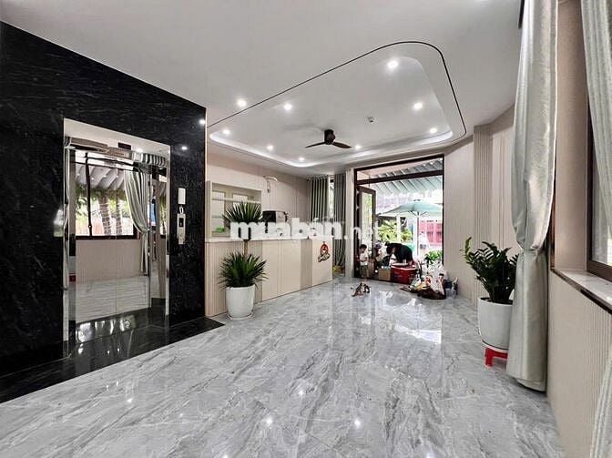 MẶT BẰNG KINH DOANH ĐẸP – 2 MẶT TIỀN – ĐỐI DIỆN CHUNG CƯ ĐÔNG DÂN