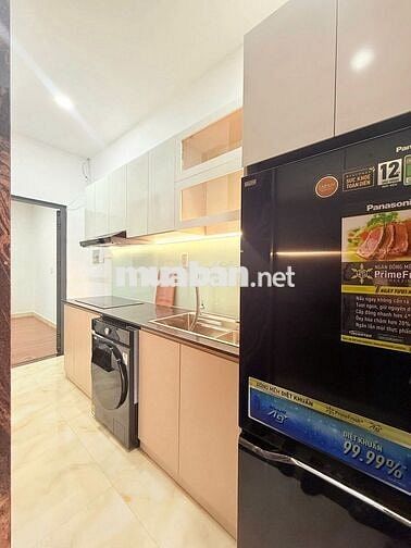 CHDV full nội thất, 2PN, 2WC, 2 ban công, có thang máy