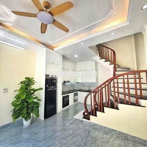 cho thuê nhà Thạch Bàn, Long Biên, gara ô tô, full đồ ở ngay