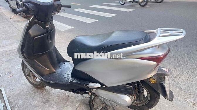 Honda tay ga 110 Cốp rộng tiết kiệm xăng Bạc