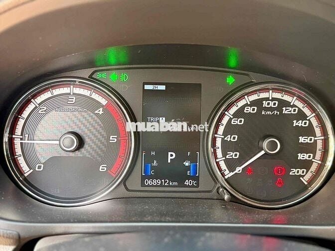 Mitsubishi Triton MIVEC Athlete 4x4 Trắng