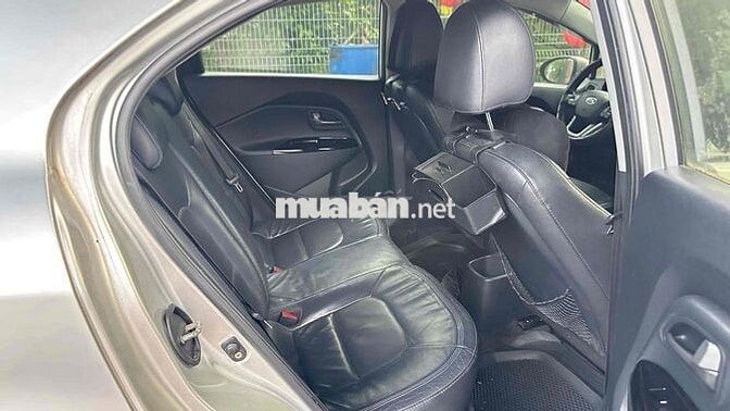 Kia Rio 2011 Tự động Bạc Hàn Quốc