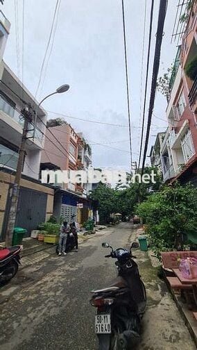 NHÀ 4.5X20M 1 TRỆT 1 LẦU ĐƯỜNG XE TẢI GIÁ TỐT