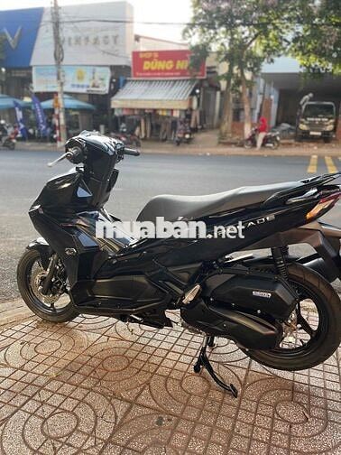 Honda AirBlade 125Fi 4VAL 2024 Đen bóng