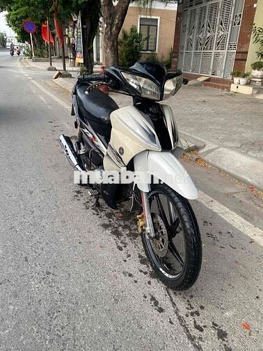 Yamaha Jupiter Gravita Trắng