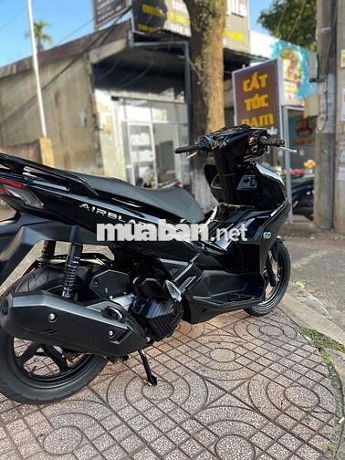 Honda AirBlade 125Fi 4VAL 2024 Đen bóng