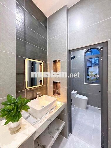Chính Chủ - bán nhà phố Luxury khu Văn Hoá Tây Đô - Full nội thất