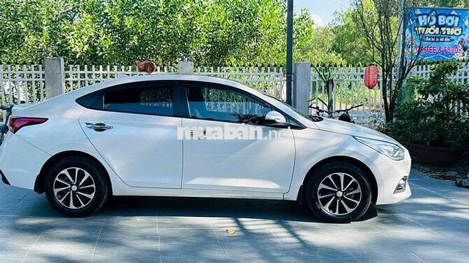 Hyundai Accent 2019 Trắng Tự động