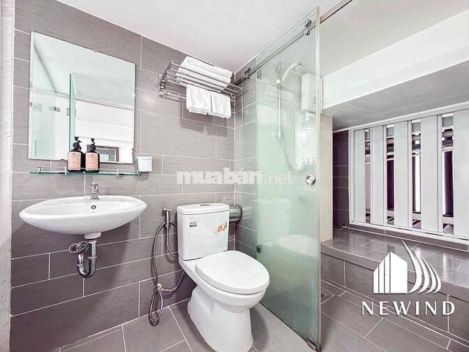 CHUNG CƯ SIÊU ĐẸP NẰM NGAY MẶT TIỀN Q7 TIỆN QUA Q1 CHỈ VỚI 5P ĐI XE
