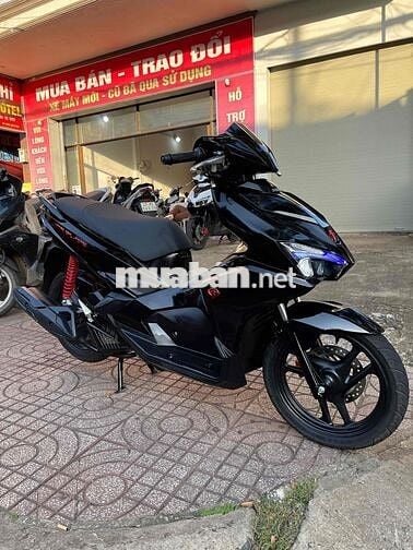 Honda AirBlade 125Fi 2019 Đen bóng