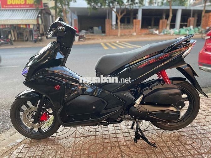 Honda AirBlade 125Fi 2019 Đen bóng