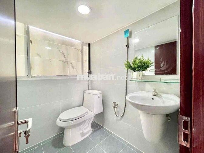 🏡 DUPLEX SIÊU XINH – FULL NỘI THẤT NGAY NGUYỄN CHÍ THANH, QUẬN 5 ✨