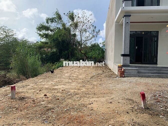 ĐẤT LANG XÁ BÀU, CẦU NGÓI THANH TOÀN