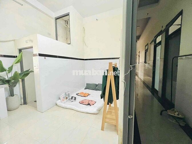 Cho Thuê Phòng Trọ Giá Rẻ Chỉ 2TR8_ Ngay Chợ Phạm Văn Bạch