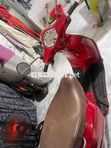 Piaggio Vespa LX125 ie Đỏ
