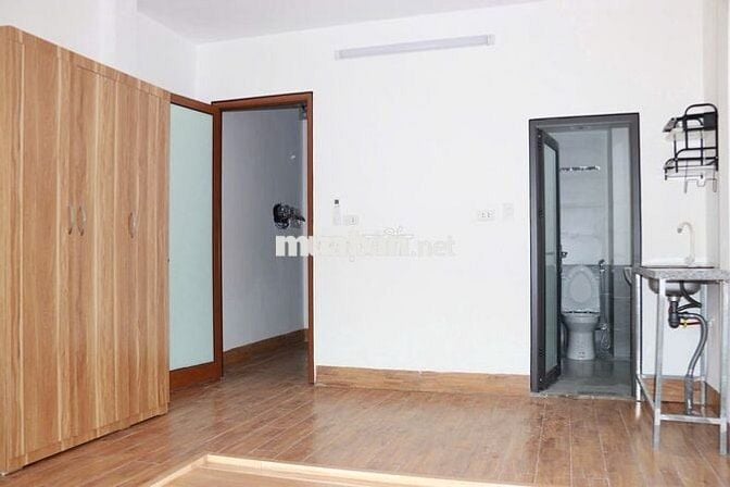 Miễn phí tiền thuê nhà đến hết tháng 7 cho khách thuê CCMN
