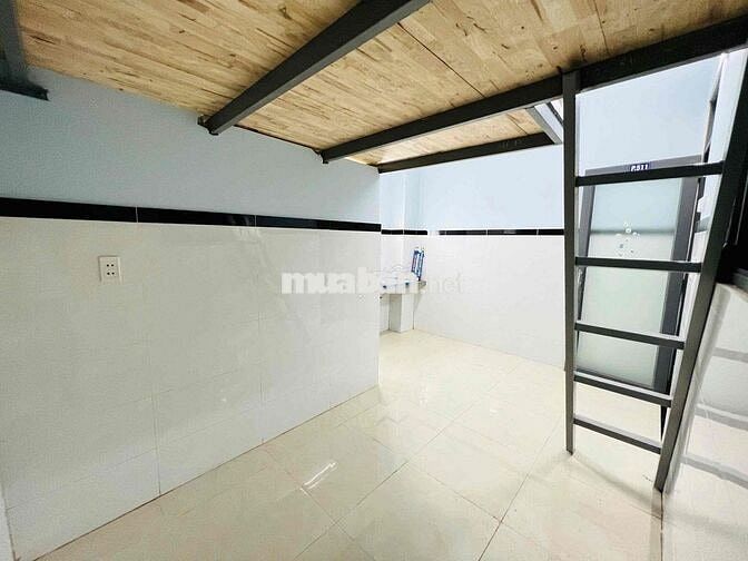 Cho Thuê Phòng Trọ Giá Rẻ Chỉ 2TR8_ Ngay Chợ Phạm Văn Bạch