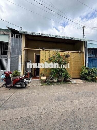 nhà mặt tiền,68m2 ,3 phòng ngủ, Đường Bùi trọng nghĩa, Trảng dài,bh