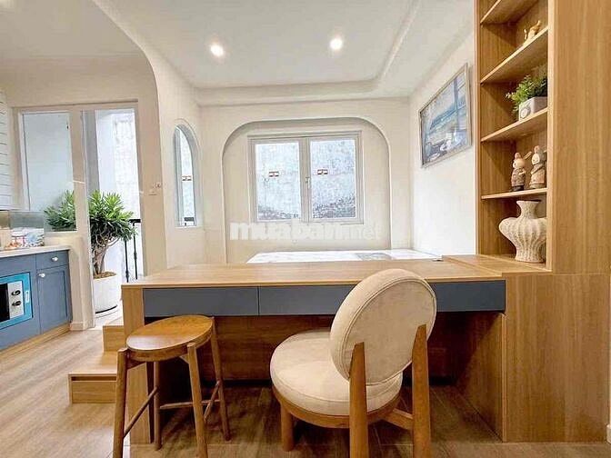 CHDV  FULL NỘI THẤT – BAN CÔNG THOÁNG MÁT – MẶT TIỀN , SÁT BCONS , KHU