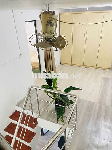 Cho thuê nhà nguyên căn 60m², ngõ 162 Đội Cấn, phường Ngọc Hà, Hà Nội