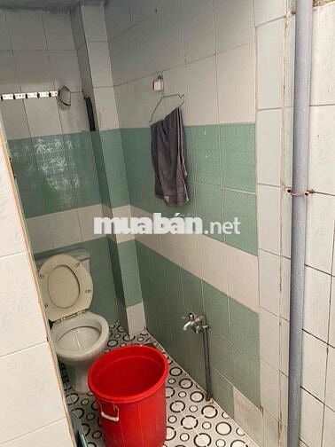 Cho thuê nhà nguyên căn hẻm xe tải thông gần Emat phan huy ích dt 40 m