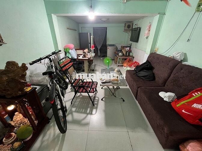 [Đoàn Văn Bơ Q4 HCM] Cho thuê mặt bằng tầng trệt để dạy/kinh doanh
