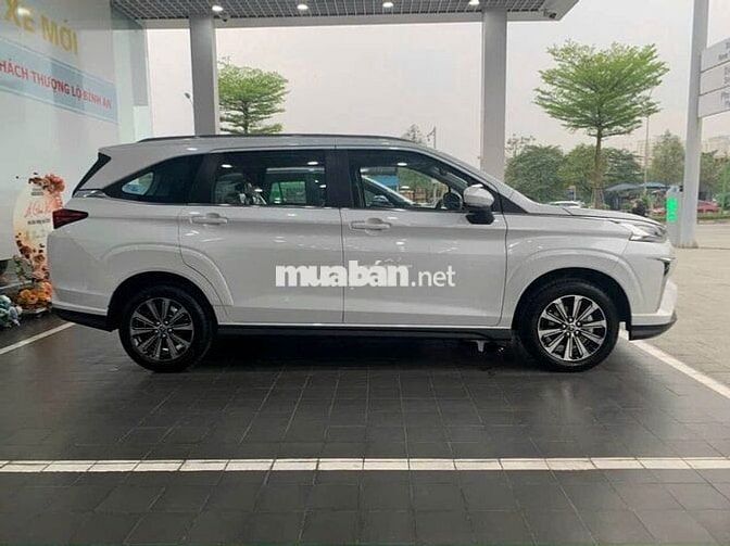 TẶNG 100% TRƯỚC BẠ - TOYOTA VELOZ CROSS