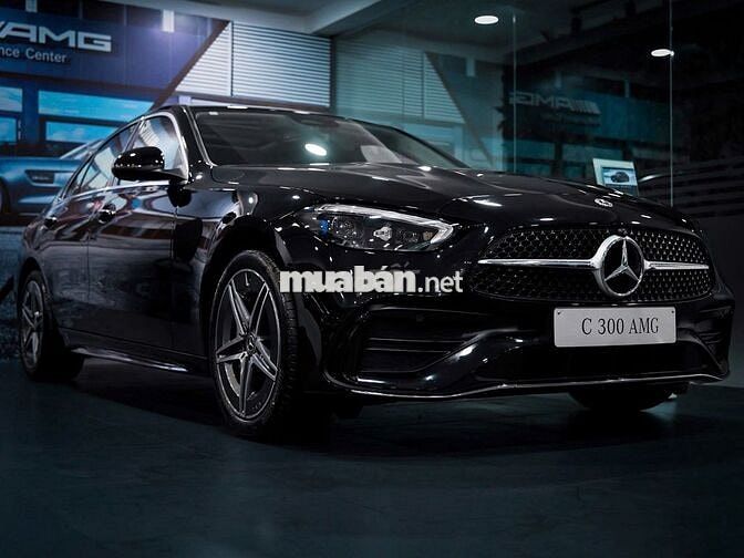 Mercedes-Benz C300 AMG V3 Trắng Polar