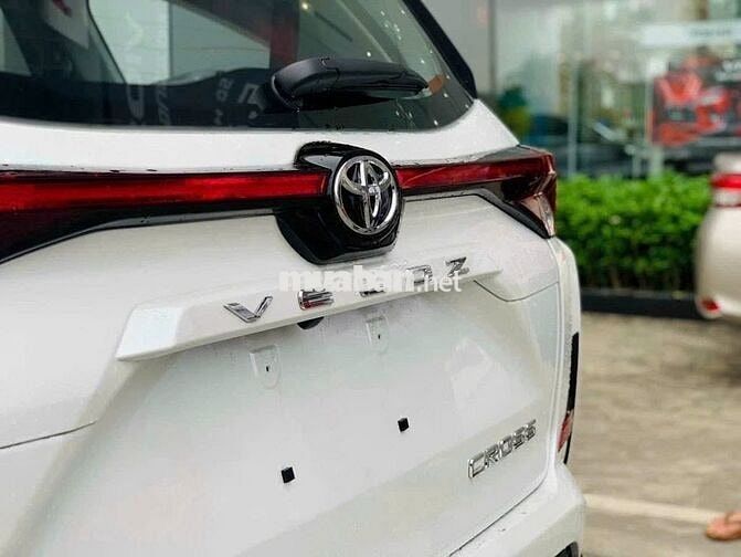 TẶNG 100% TRƯỚC BẠ - TOYOTA VELOZ CROSS