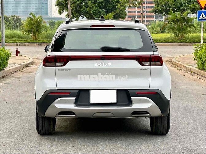 Kia Sonet Luxury 2023 Trắng 20000 km