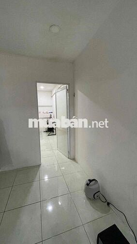 HÀNG HIẾM 1 PHÒNG NGỦ TÁCH BẾP RỘNG 40M2 NGAY CẦU VƯỢT CÂY GÕ