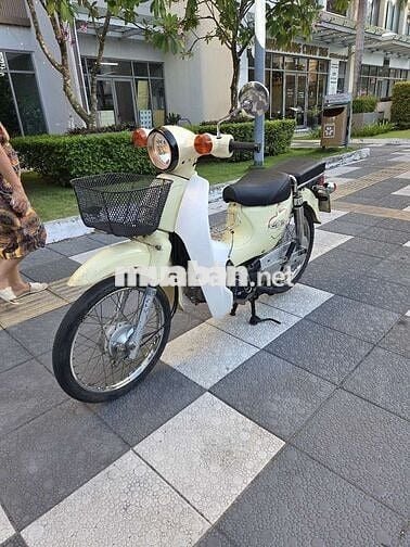 Honda Cub 50cc 2015 Vàng kem