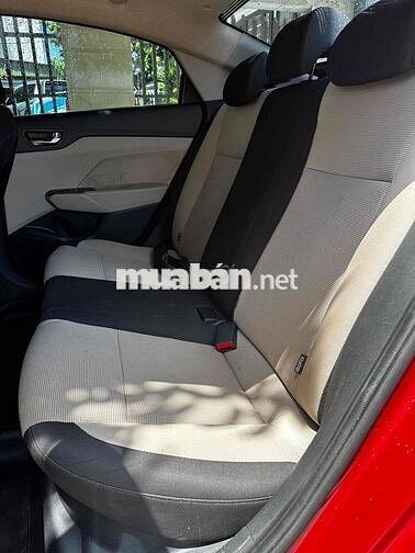 Hyundai Accent 2021 số tự động