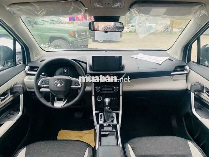 TẶNG 100% TRƯỚC BẠ - TOYOTA VELOZ CROSS
