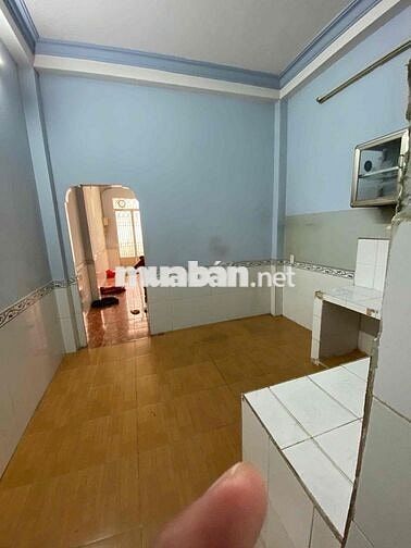 Cho thuê nhà nguyên căn hẻm xe tải thông gần Emat phan huy ích dt 40 m