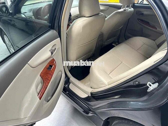 Toyota Corolla Altis 2010 2.0V Đen