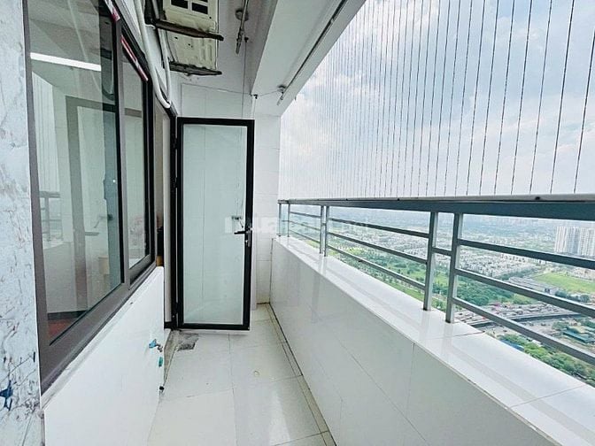 Chính chủ bán căn hộ 1 ngủ, 45m2, sđcc, giá 2,6 tỷ, đầy đủ nội thất, c